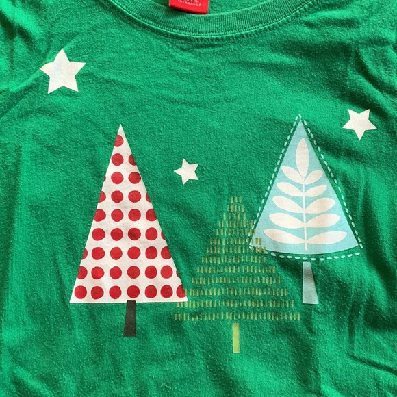 🎄3 for $18🎄GUC Target brand women’s Christmas tree T, green, size S - Picture 2 of 5